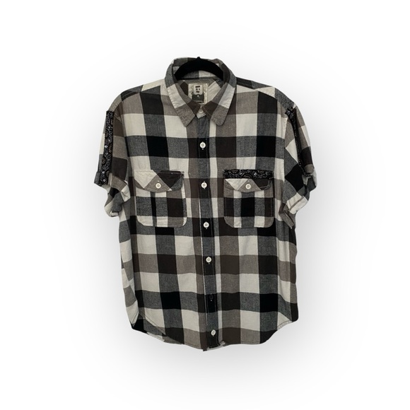 new LF Furst of a Kind  Sequin Embellish Plaid Flannel Shirt Shacket  Academia - Picture 2 of 16
